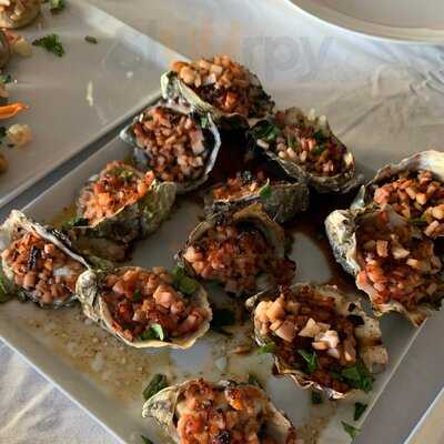 Ly Ly Vietnamese Restaurant