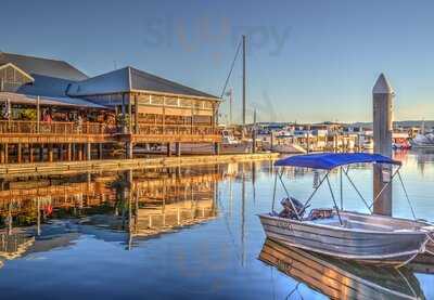 Boardwalk Tavern