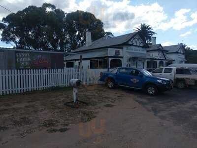 Darling Downs Hotel