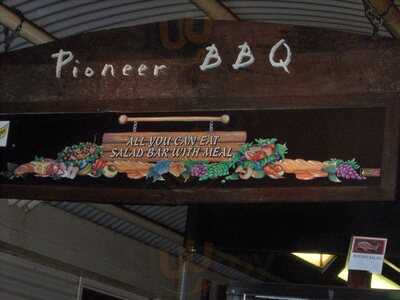 Pioneer Bbq And Bar