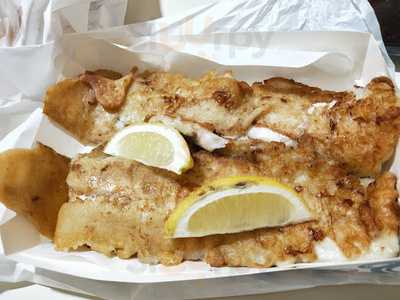 Cleo's Quality Fish & Chips