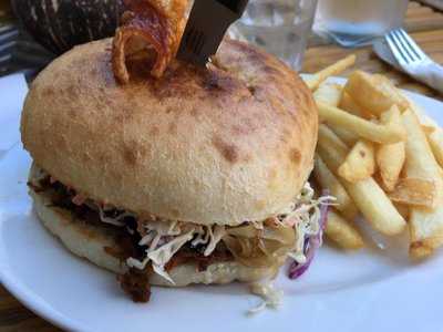 Gilligan's Cafe Bar