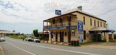 Macleay River Hotel