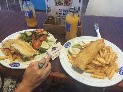 Fishbonez Cafe & Takeaway