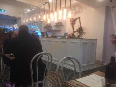 Flovie Florist Cafe