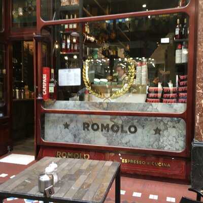 Romolos Cafe And Cucina