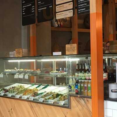 Foxes Den, Port Melbourne