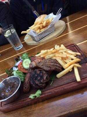 The Nag's Head Hotel