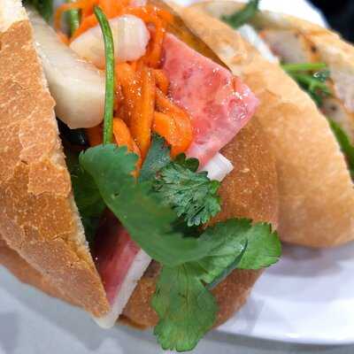 Vinata Hot Bread menu