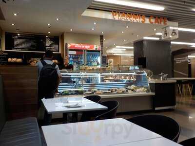 Viannis Cafe