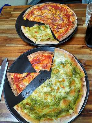 Taboon Woodfire Bakery