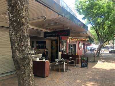 Waterloo Cafe and Pizzeria