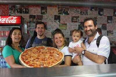 Tutto Pizza Di El Hashaykah E Al Zyoud Snc, Siena