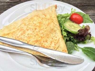 Panache Cafe & Creperie