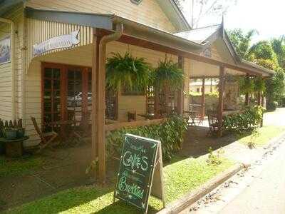 Allumbah Pocket Cottages Cafe