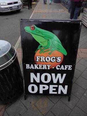 Frogs Bakery