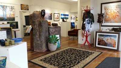 Penguin Creek Gallery Cafe