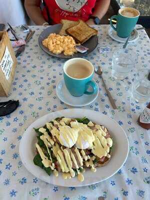 Dwellingup Blue Wren Cafe