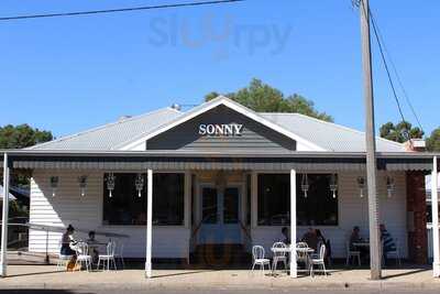 Sonny Cafe (house Of Sonny)