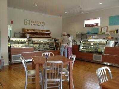 Elliott's Bakery & Cafe