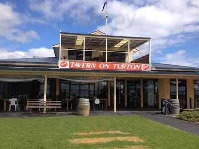 Tavern On Turton