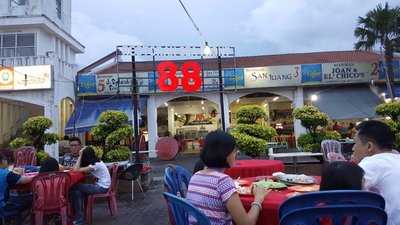 88 Sea Front Restaurant