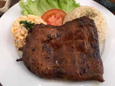 Logs Smoke House, George Town