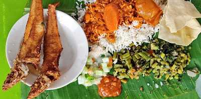 Ushas-banana Leaf Curries