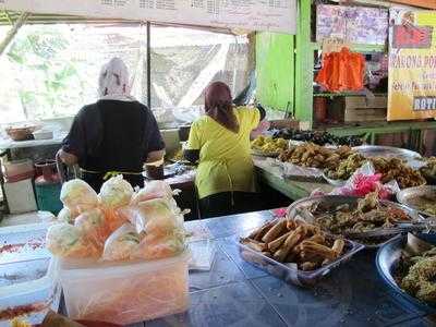 Warung Pok Su & Mok Su