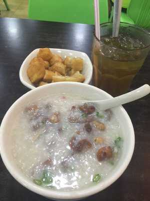 Yee Kee Porridge Restaurant