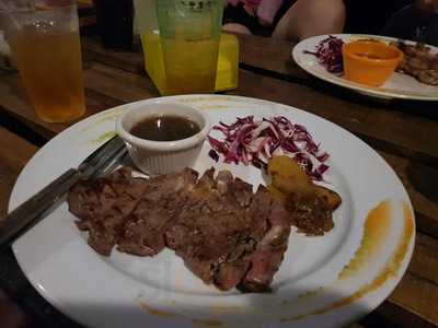 Crossborder Vape Bar & Bistro