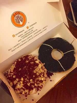 J.co Donuts & Coffee