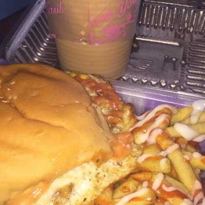 Mz Burger Cafe