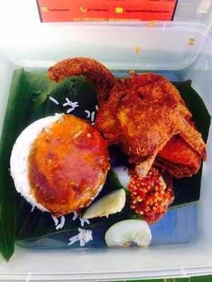 Suriani Nasi Kukus