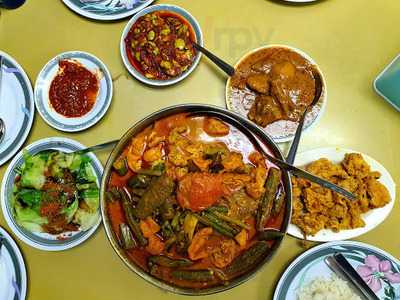 Restauran Kari Kepala Ikan Sg