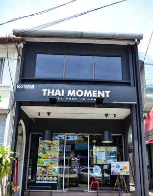 Thai Moment