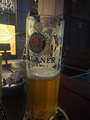 Paulaner Brauhaus Singapore