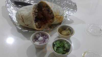 Guzman y Gomez - Mapletree Business City