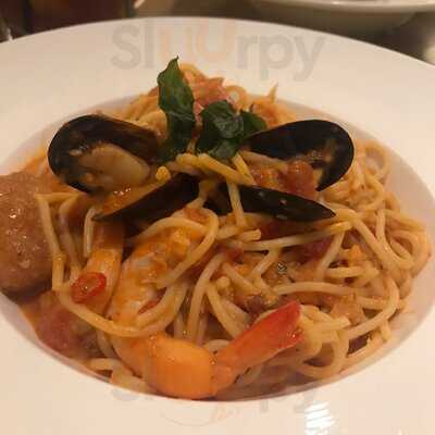 Swensen's Restaurant - Thomson Plaza