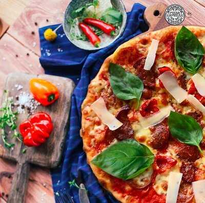 PizzaExpress, Holland Village