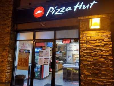 Pizza Hut