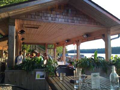 Glenn Burney Lodge Patio Restaurant