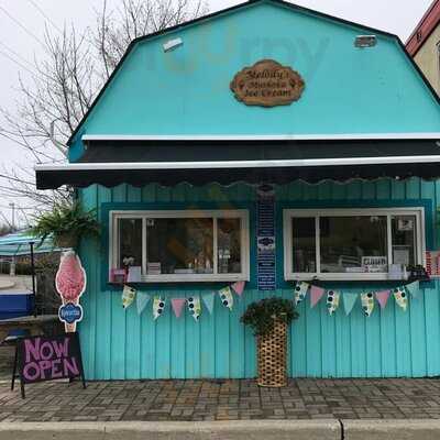 Melodys Muskoka Ice Cream