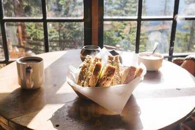 Lake Agnes Tea House