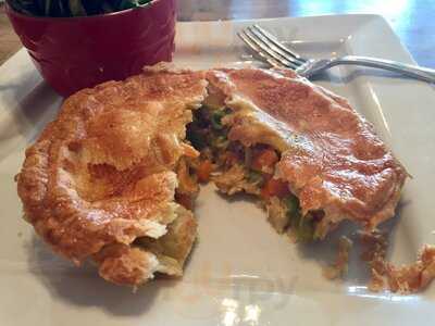 Sweet And Savoury Pie Company - Uptown Waterloo