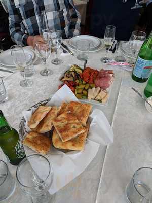 Villa Fabrizia Pizzeria and Dine