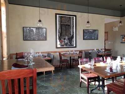 Encounters Wine Bar&small Plate Kitchen