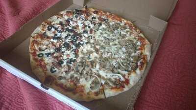 Chochi's Pizza