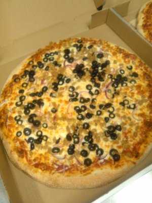 Domenic's Pizza