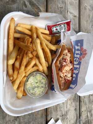 Cap Dauphin Fish Shack